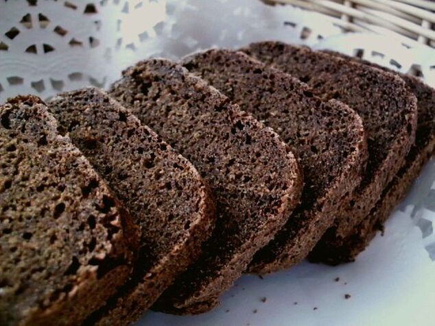 Black bread is a source of B vitamins, which are needed to increase potency